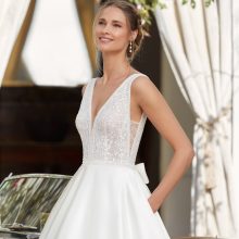 ISAURA Wedding Dress Aire Barcelona Collection 2021| Paris