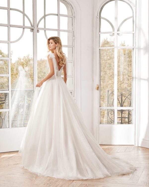 NORELL Wedding Dress Aire Barcelona Collection 2021| Paris