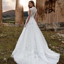 FREIA Nicole Wedding Dress collection 2022| Boutique Paris