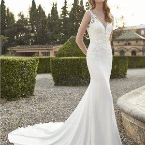 ALPHAND wedding dress: San Patrick collection 2022 Paris Boutique