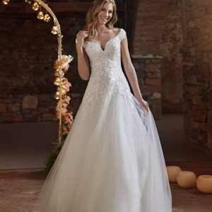 DRAGOSTE Wedding Dress White one Collection 2022 Paris Boutique