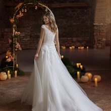 Robe de Mariée DRAGOSTE White One Collection 2022| Boutique Paris