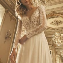 EBONY wedding dress: San Patrick collection 2022 Paris Boutique