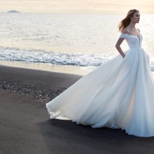 Robe de Mariée TINIA Nicole collection 2022 | Boutique Paris