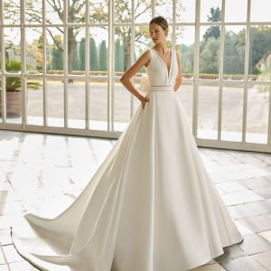 ANNET Wedding Dress Aire Barcelona Collection 2023| Paris Boutique