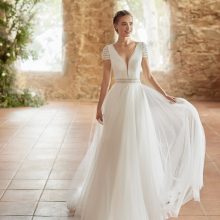 ROSELYNE Wedding Dress Alma Novias collection 2023 Paris