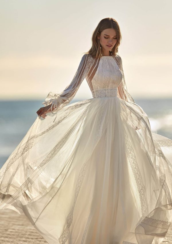 IOANA wedding Dress: San Patrick collection 2023 Paris Boutique