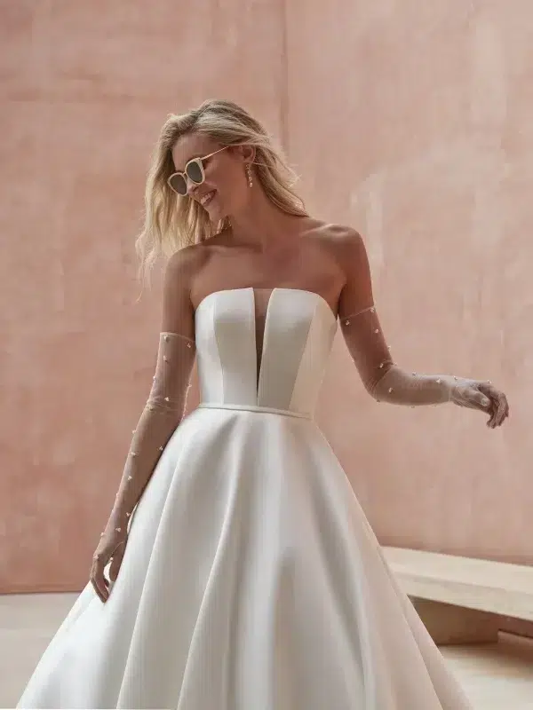 Robe de Mariée OZEN Pronovias collection 2024