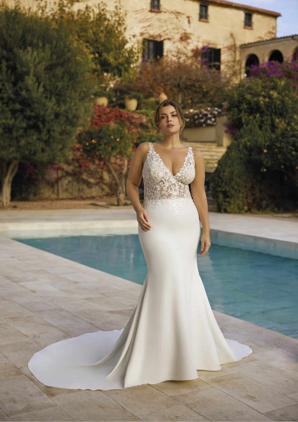 CHERI Wedding Dress White one Collection 2024 Paris Boutique