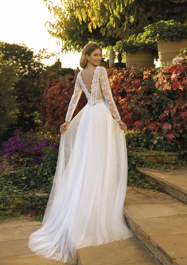 Robe de Mariée SHEILA White One Collection 2024| Paris