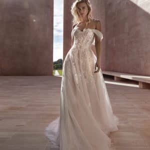 Robe de Mariée CLARIS Pronovias collection 2024| Boutique Paris