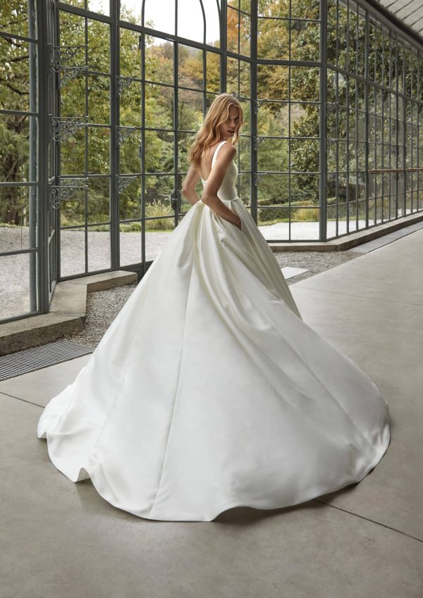 LAMYA Nicole Wedding Dress collection 2024| Boutique Paris