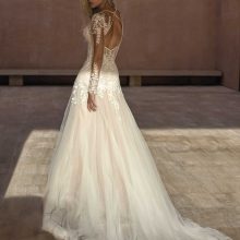 MILANIS Wedding Dress Pronovias collection 2024