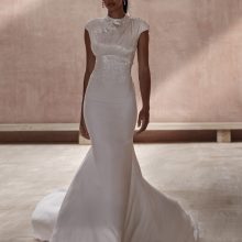 NIHI wedding dress Pronovias | Boutique Paris