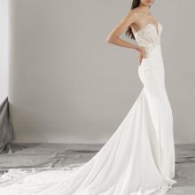 BALE Wedding Dress Pronovias collection 2025| Boutique Paris