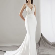 CLIN Wedding Dress Pronovias Privee collection 2025 | Paris Boutique