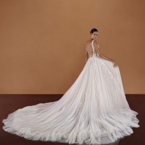 SAI Wedding Dress Pronovias Privee collection 2025 | Paris Boutique