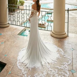 IBETH Wedding Dress Aire Barcelona Collection 2025| Paris Boutique