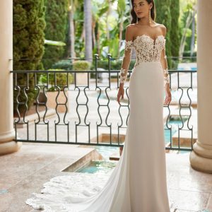 IBETH Wedding Dress Aire Barcelona Collection 2025| Paris Boutique