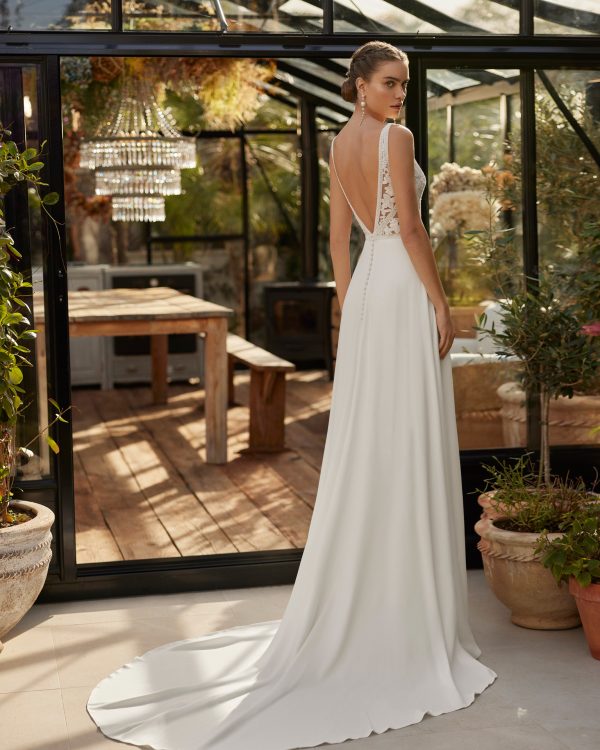 ULA Wedding Dress Aire Barcelona Collection 2025| Paris Boutique