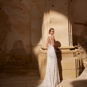 HEATHER Wedding Dress Alma Novias collection 2025 Paris