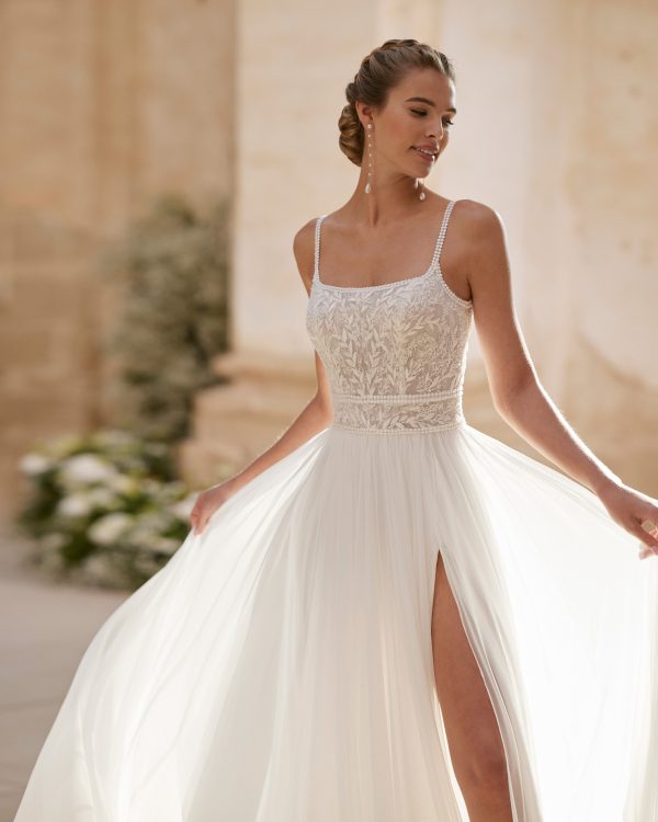 Robe de mariée HELIA Alma Novias collection 2025