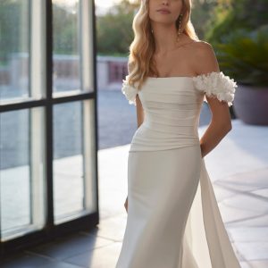 VINCET Wedding Dress Aire Barcelona Collection 2025| Paris Boutique