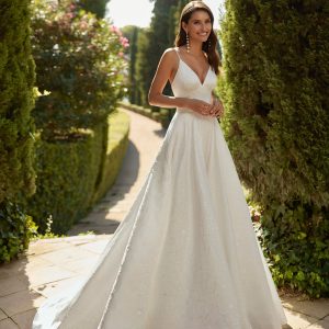 DONNIA Wedding Dress Adriana alier collection 2025 Paris