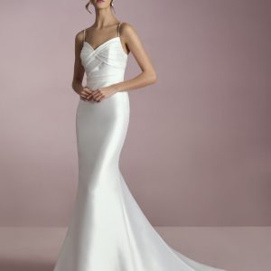 FUMIKO Wedding Dress White one Collection 2025 Paris Boutique