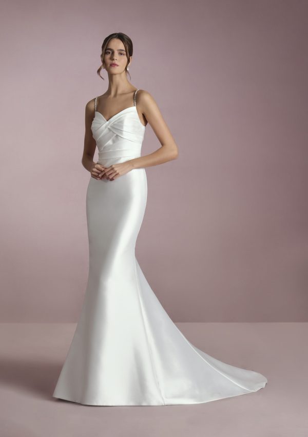 FUMIKO Wedding Dress White one Collection 2025 Paris Boutique