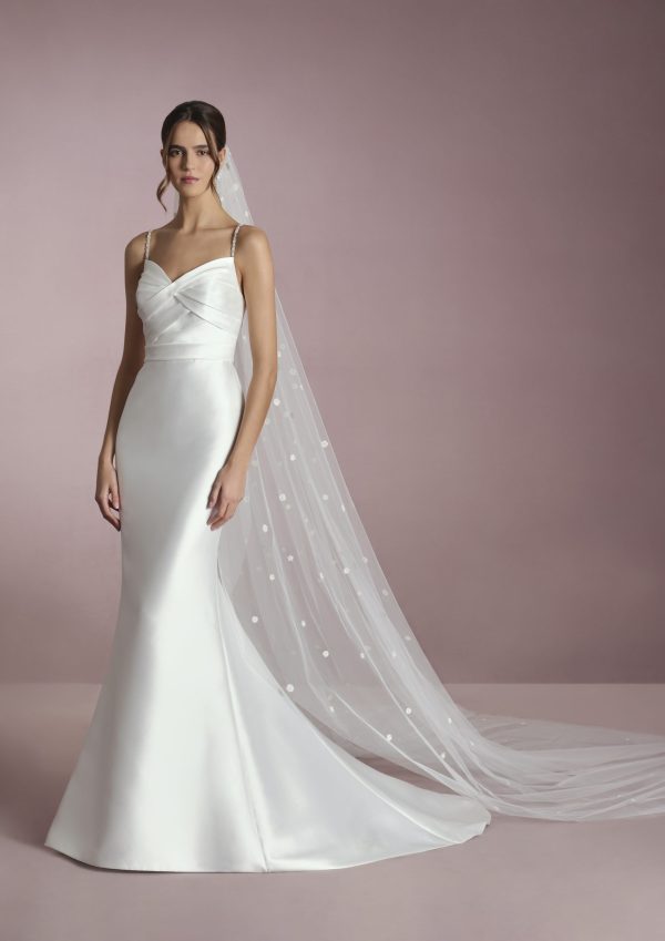 FUMIKO Wedding Dress White one Collection 2025 Paris Boutique