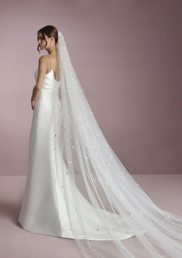 FUMIKO Wedding Dress White one Collection 2025 Paris Boutique