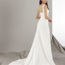 HOLANE  Wedding Dress Pronovias collection 2025| Boutique Paris