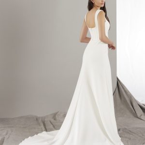 HOLANE  Wedding Dress Pronovias collection 2025| Boutique Paris