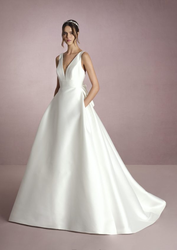 Robe de Mariée IKEBANA White One Collection 2025| Paris