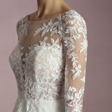 MORI Wedding Dress White one Collection 2025 Paris Boutique