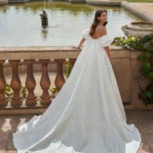 DOBER Wedding Dress Adriana alier collection 2025 Paris