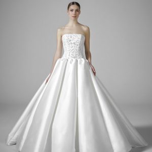 BOURGEON Wedding Dress Pronovias collection 2025| Boutique Paris