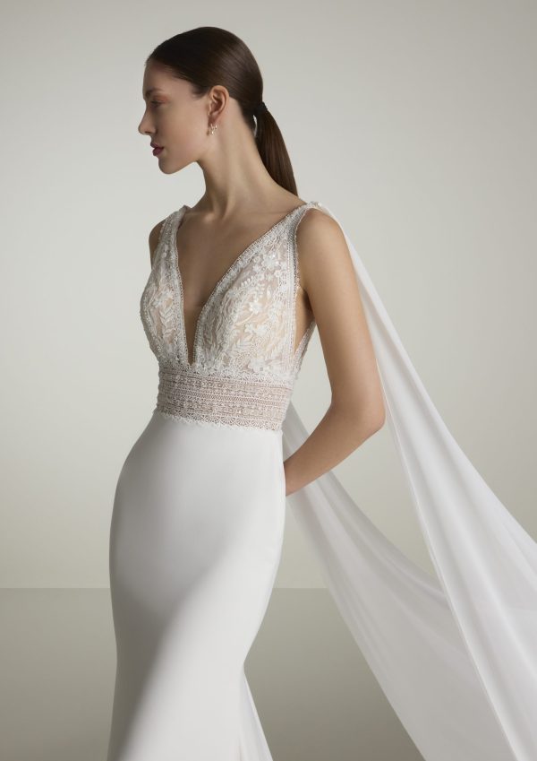 IKA wedding Dress: San Patrick collection 2025 Paris Boutique