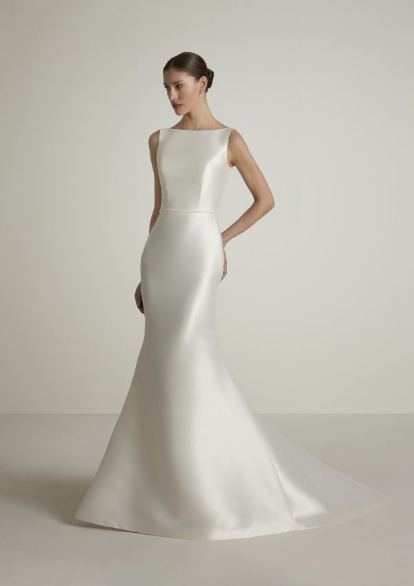 LOPES wedding Dress: San Patrick collection 2025 Paris Boutique