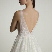 SONATTA wedding Dress: San Patrick collection 2025 Paris Boutique