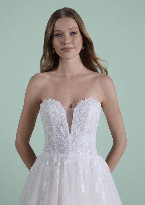 WINGS Wedding Dress Colet Collection 2025| Paris Boutique