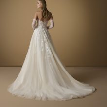 LYSINTHEA Nicole Wedding Dress collection 2025| Boutique Paris