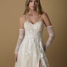 LYSINTHEA Nicole Wedding Dress collection 2025| Boutique Paris