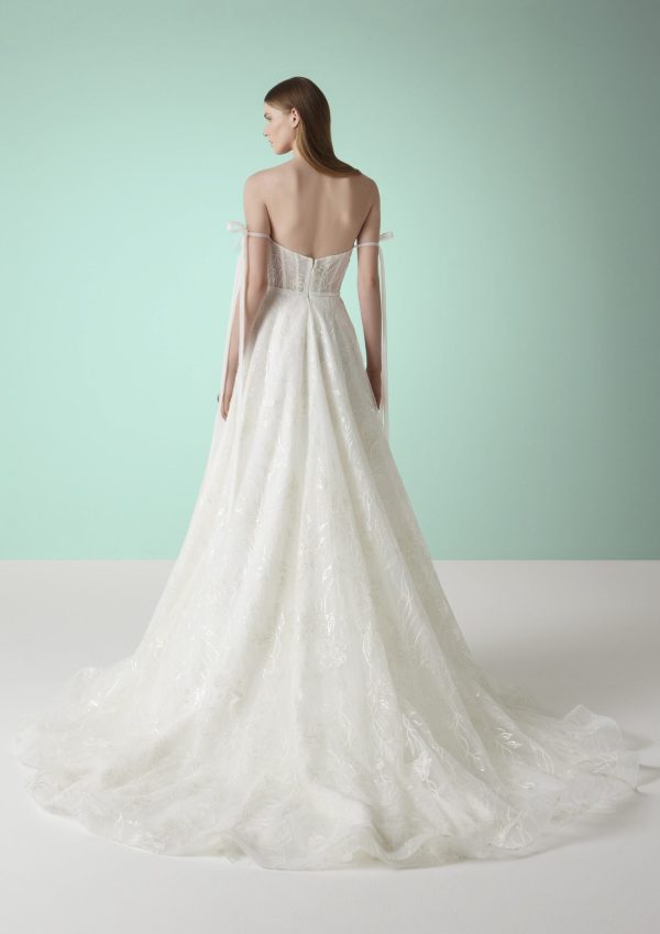 MOREA Wedding Dress Colet Collection 2025| Paris Boutique