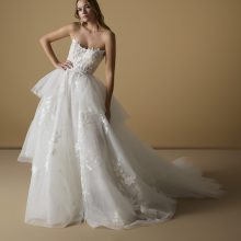 Robe de Mariée OIFE Nicole Milano collection 2025| Paris